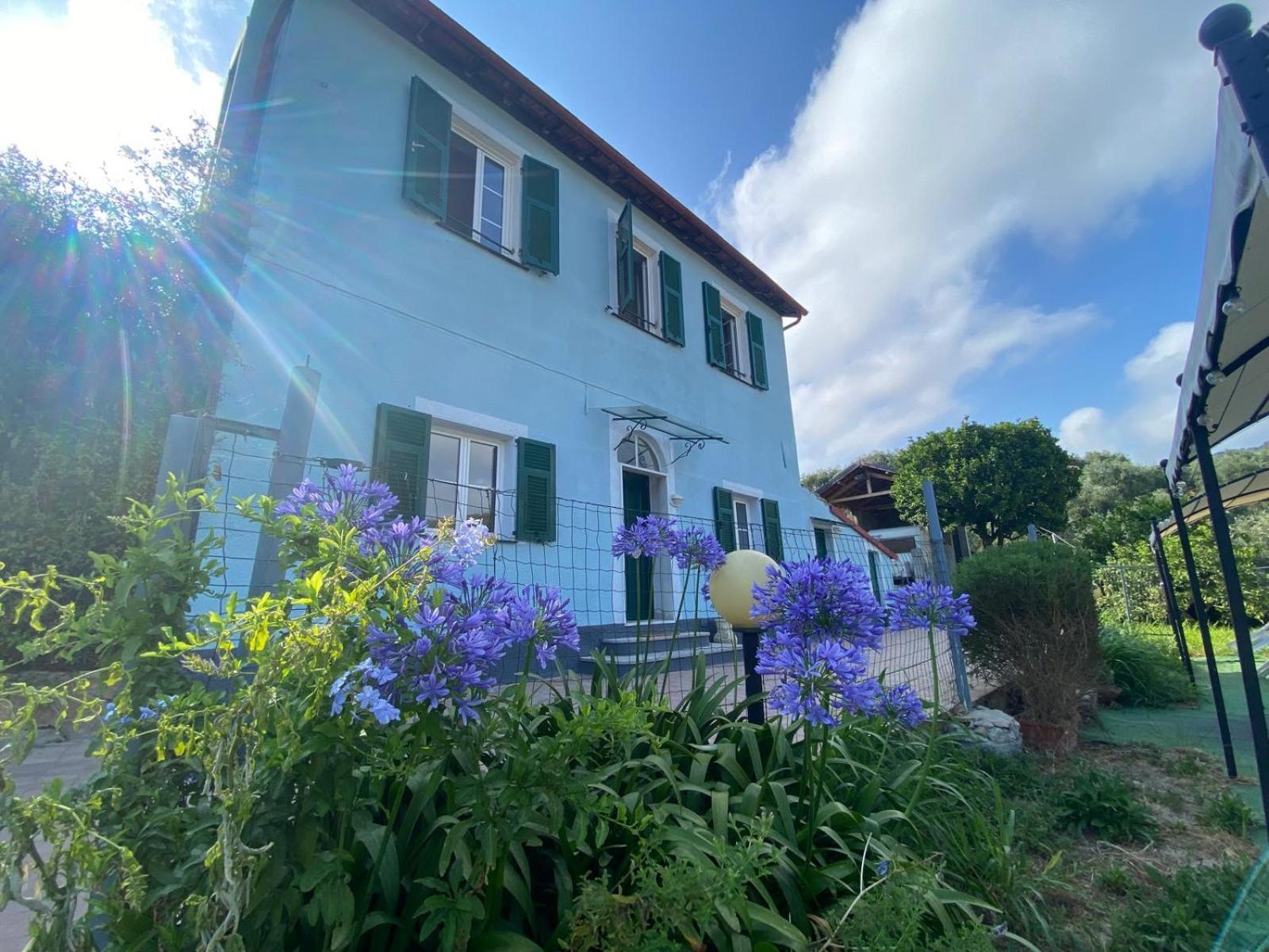Casa Elvira Villa Imperia Exteriör bild