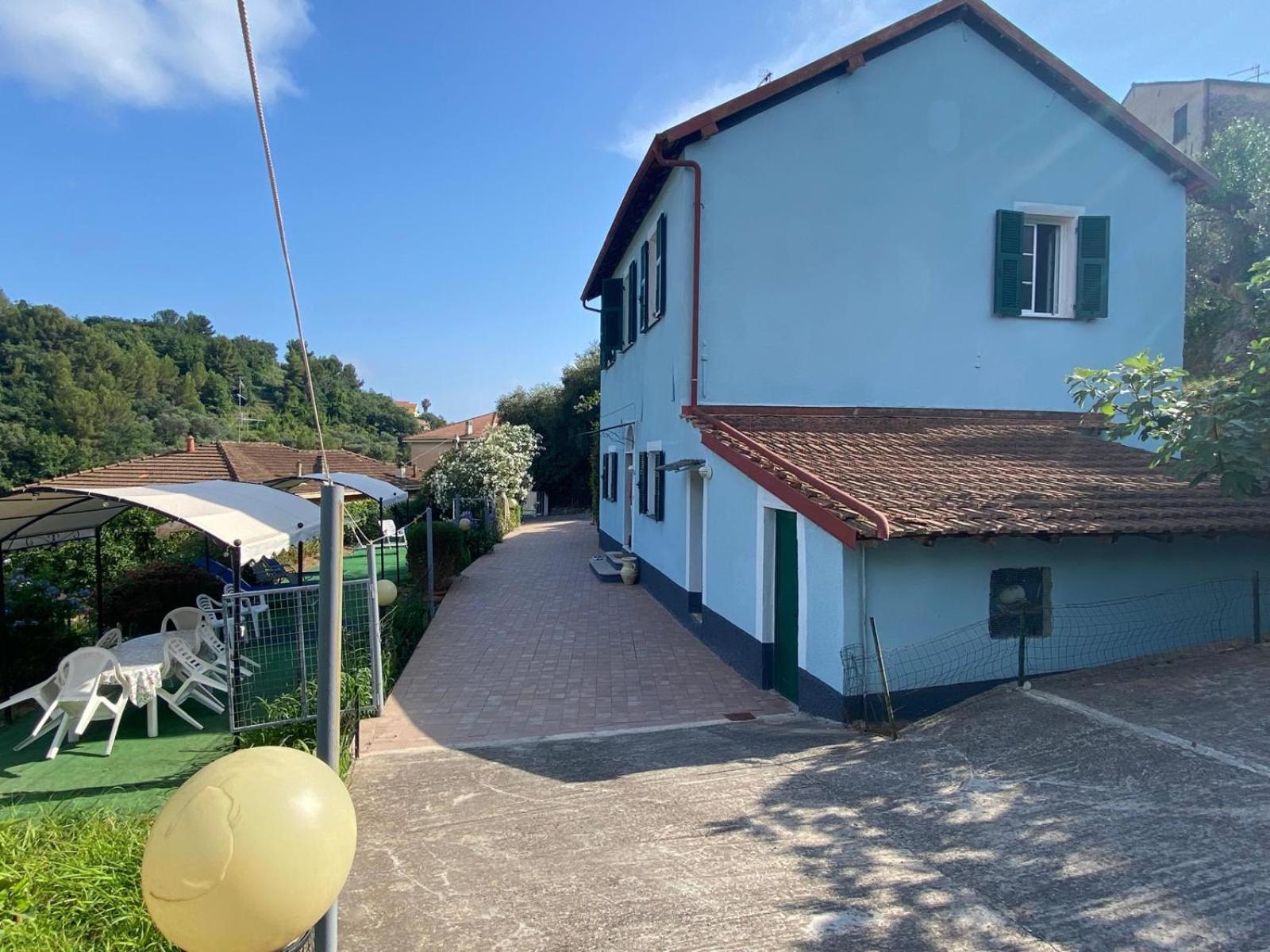 Casa Elvira Villa Imperia Exteriör bild